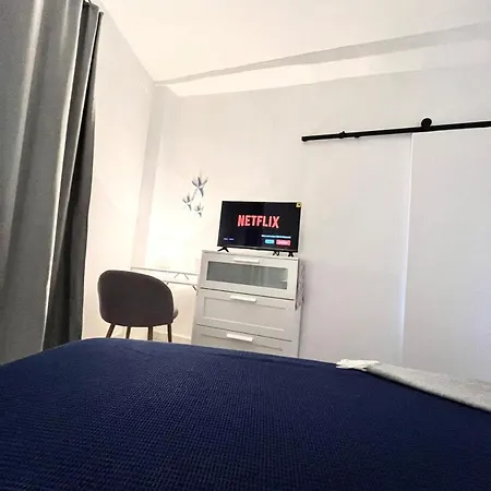 Casa De Leo Apartment *