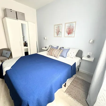 Casa De Leo Apartment *
